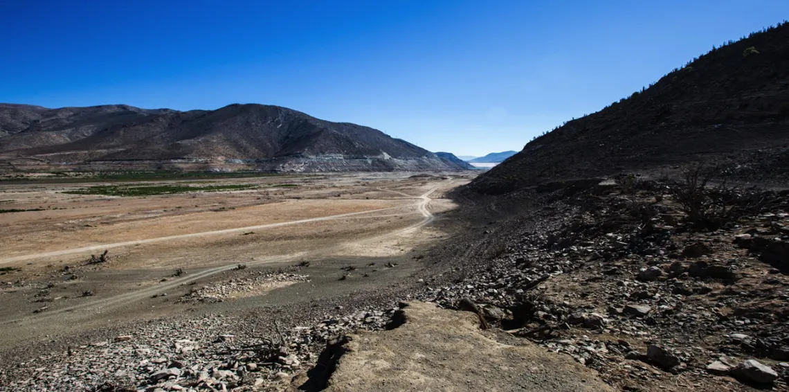 Puclao Dam, northern Chile, 2013